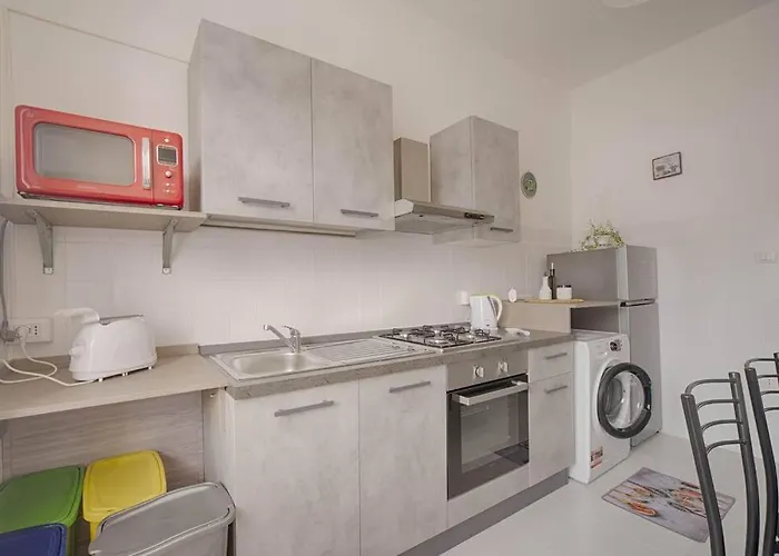 Helichrysum Hospitality Ampio Trilocale Al Centro Di Olbia Lejlighed *