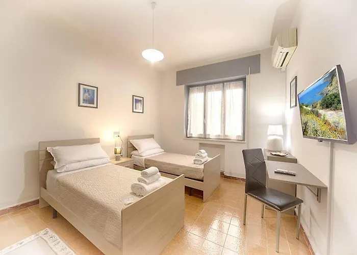 Apartment Helichrysum Hospitality Ampio Trilocale Iun Q9603 Olbia