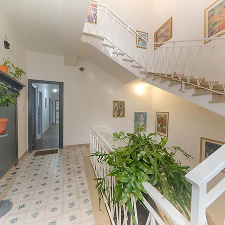 Helichrysum Hospitality 85mq Relax Nel Centro Di